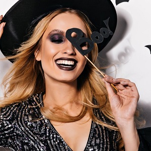 Halloween costumes for social media